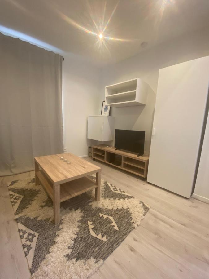 Joli Studio Calme Et Lumineux Royat Bagian luar foto